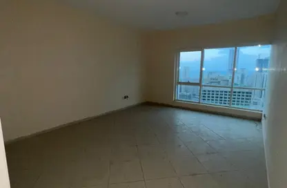 Apartment - 2 Bedrooms - 3 Bathrooms for sale in Al Majaz 3 - Al Majaz - Sharjah