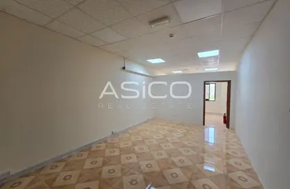 Office Space - Studio for rent in Sultan Abu Hail 1 - Abu Hail - Deira - Dubai Office Space - Studio for rent in Sultan Abu Hail 1 - Abu Hail - Deira - Dubai