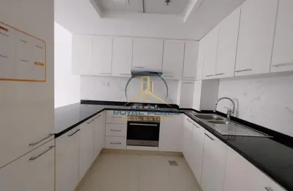 Apartment - 1 Bedroom - 2 Bathrooms for rent in Oxford Building - Jumeirah Village Circle - Dubai