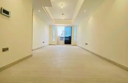 Apartment - 3 Bedrooms - 4 Bathrooms for rent in Electra Street - Abu Dhabi