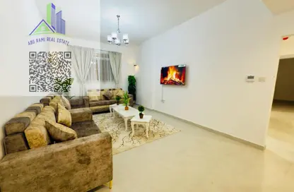 شقة - غرفة نوم - 2 حمامات للايجار في مساكن كورنيش عجمان - طريق كورنيش عجمان - عجمان