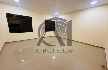 Apartment - 2 Bedrooms - 3 Bathrooms for rent in Al Jimi - Al Ain
