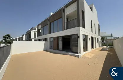 Villa - 4 Bedrooms - 5 Bathrooms for sale in Aura - Tilal Al Ghaf - Dubai