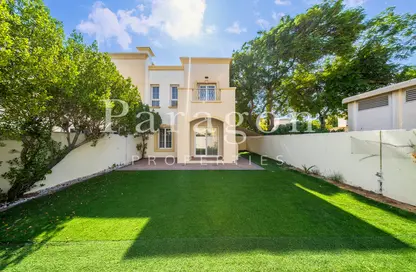 فيلا - 2 غرف نوم - 3 حمامات للايجار في الينابيع 7 - الينابيع - دبي