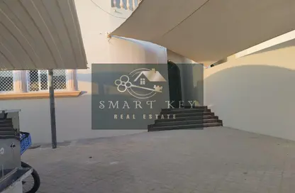 Villa - 5 Bedrooms - 6 Bathrooms for rent in Shakhbout City - Abu Dhabi