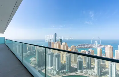 Apartment - 4 Bedrooms - 5 Bathrooms for sale in Vida Residences Dubai Marina - Dubai Marina - Dubai