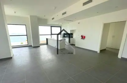 Empty Room image for: Apartment - 3 Bedrooms - 4 Bathrooms for rent in Pixel - Makers District - Al Reem Island - Abu Dhabi, Image 1