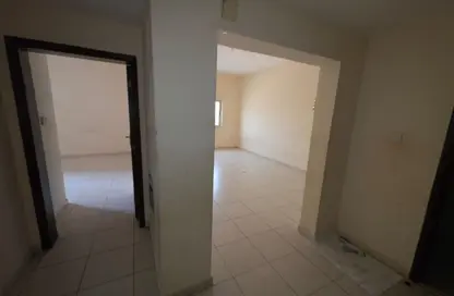 Apartment - 1 Bedroom - 2 Bathrooms for rent in Abna Saqer Building - Al Hamidiya 1 - Al Hamidiya - Ajman