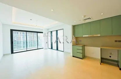 Apartment - 2 Bedrooms - 3 Bathrooms for sale in Viridian - Central Park at City Walk - City Walk - Dubai