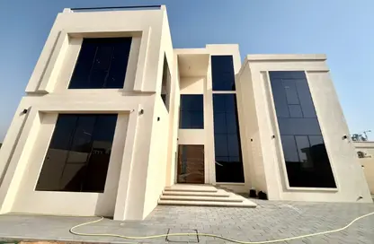 Villa - 5 Bedrooms - 6 Bathrooms for rent in Al Barsha South 2 - Al Barsha South - Al Barsha - Dubai