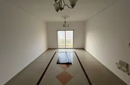 شقة - غرفة نوم - 2 حمامات للايجار في برج النعيمية  2 - أبراج النعيمية - النعيمية - عجمان