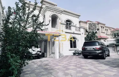 فيلا - 5 غرف نوم - 7 حمامات للبيع في 1 المويهات - المويهات - عجمان