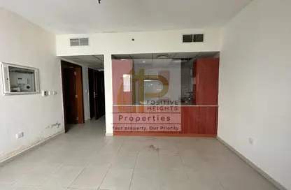 Apartment - 1 Bedroom - 2 Bathrooms for rent in Al Barsha Twin Tower A - Al Barsha 1 - Al Barsha - Dubai