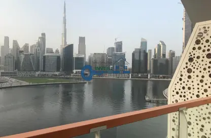 Apartment - Studio - 1 Bathroom for rent in Millennium Binghatti Residences - Business Bay - Dubai