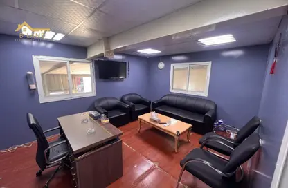 مستودع - استوديو - 1 حمام للايجار في المنطقة الصناعية رقم 5 - المنطقة الصناعية بالشارقة - الشارقة مستودع - استوديو - 1 حمام للايجار في المنطقة الصناعية رقم 5 - المنطقة الصناعية بالشارقة - الشارقة