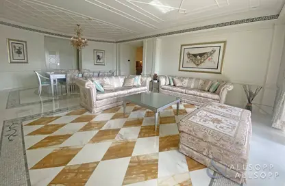 Penthouse - 4 Bedrooms - 5 Bathrooms for sale in Palazzo Versace - Culture Village - Dubai