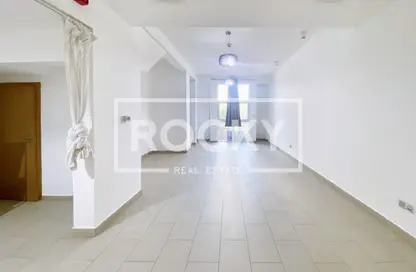 Villa - 4 Bedrooms - 5 Bathrooms for rent in Sandoval Lane - Jumeirah Village Circle - Dubai