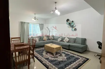 شقة - غرفة نوم - 2 حمامات للايجار في 1 زاخر تاور - أبراج زاخر - التعاون - الشارقة