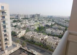 Apartment - 2 bedrooms - 3 bathrooms for rent in Daisy - Azizi Residence - Al Furjan - Dubai