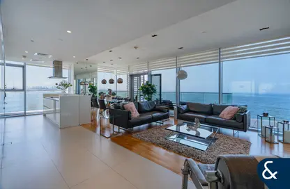 Apartment - 4 Bedrooms - 5 Bathrooms for rent in Apartment Building 3 - Bluewaters Residences - Bluewaters - Dubai