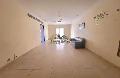 Apartment - 2 Bedrooms - 2 Bathrooms for rent in Muwaileh Commercial - Sharjah