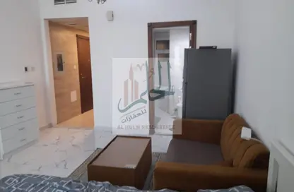 Apartment - Studio - 1 Bathroom for rent in Oasis Tower - Al Rashidiya 1 - Al Rashidiya - Ajman