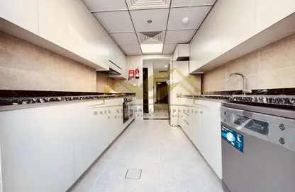 Apartment - 1 Bedroom - 2 Bathrooms for rent in 171 Garden Heights - Jumeirah Garden City - Al Satwa - Dubai