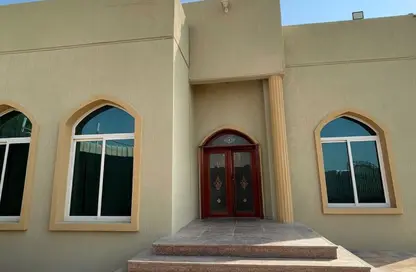 Villa - 4 Bedrooms - 5 Bathrooms for rent in Al Khawaneej 2 - Al Khawaneej - Dubai