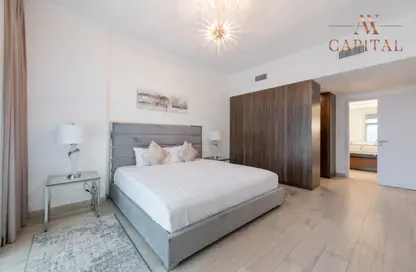 Apartment - 2 Bedrooms - 2 Bathrooms for sale in Lamtara 2 - Madinat Jumeirah Living - Umm Suqeim - Dubai