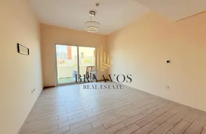 Apartment - 1 Bedroom - 2 Bathrooms for rent in Oxford Residence - Jumeirah Village Circle - Dubai