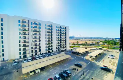 Apartment - 2 Bedrooms - 2 Bathrooms for rent in Waters Edge - Yas Island - Abu Dhabi