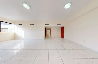 Apartment - 3 Bedrooms - 2 Bathrooms for rent in Golden Sands 1 - Mankhool - Bur Dubai - Dubai