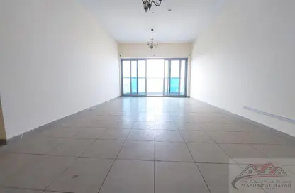 شقة - 2 غرف نوم - 3 حمامات للبيع في برج صحارى 1 - مجمع صحارى - النهدة - الشارقة