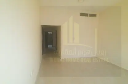 شقة - غرفة نوم - 2 حمامات للايجار في مبنى الميناء - 2  الروضة - الروضة - عجمان