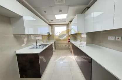 Apartment - 2 Bedrooms - 3 Bathrooms for rent in Jumeirah Garden City - Al Satwa - Dubai