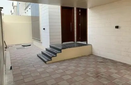 Villa - 4 Bedrooms - 5 Bathrooms for sale in Al Rahmaniya - Sharjah