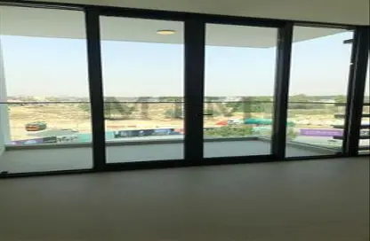 شقة - 2 غرف نوم - 3 حمامات للبيع في الجادة - الشارقة