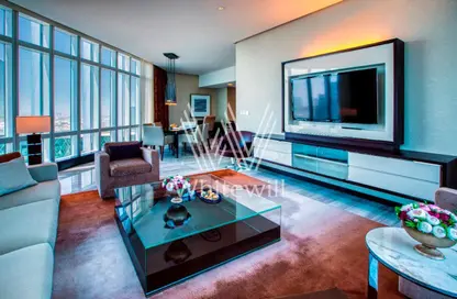 Apartment - 2 Bedrooms - 3 Bathrooms for rent in Rosewood Abu Dhabi - Al Maryah Island - Abu Dhabi