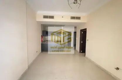 صورة لـ غرفة فارغة شقة - 2 غرف نوم - 2 حمامات للبيع في جولدكريست دريمز - مدينة الإمارات - عجمان ، صورة رقم 1