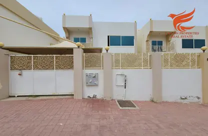 Duplex - 4 Bedrooms - 5 Bathrooms for rent in Khuzam - Ras Al Khaimah