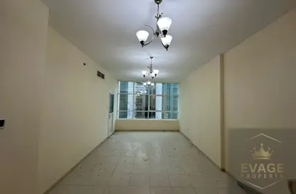 شقة - غرفة نوم - 2 حمامات للبيع في أورينت تاور 1 - أورينت تاور - البستان - عجمان