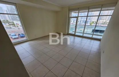 شقة - 2 غرف نوم - 4 حمامات للايجار في برجي السيف - أبراج بحيرة الجميرا - دبي