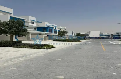Villa - 4 Bedrooms - 5 Bathrooms for rent in Santorini - Damac Lagoons - Dubai