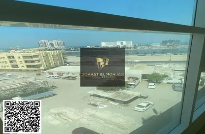 Apartment - 1 Bedroom - 2 Bathrooms for rent in Cornish Tower - Al Rumaila - Ajman