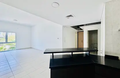 Apartment - 1 Bedroom - 2 Bathrooms for rent in Building 148 to Building 202 - Mogul Cluster - Discovery Gardens - Dubai