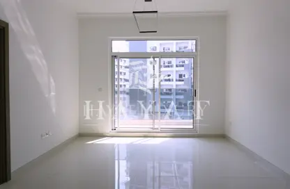 Apartment - 1 Bedroom - 1 Bathroom for sale in Topaz Residences 3 - Dubai Silicon Oasis - Dubai