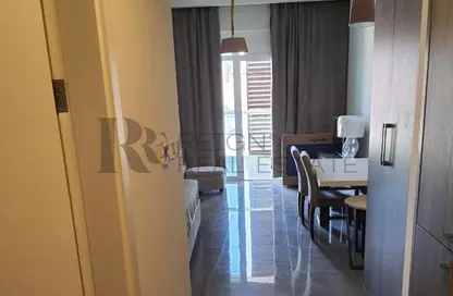 Apartment - Studio - 1 Bathroom for rent in Oasis 1 - Oasis Residences - Masdar City - Abu Dhabi
