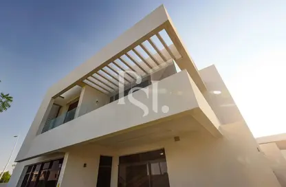 Villa - 4 Bedrooms - 7 Bathrooms for sale in West Yas - Yas Island - Abu Dhabi