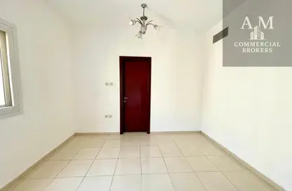 Apartment - 1 Bedroom - 2 Bathrooms for rent in Muwaileh Commercial - Sharjah