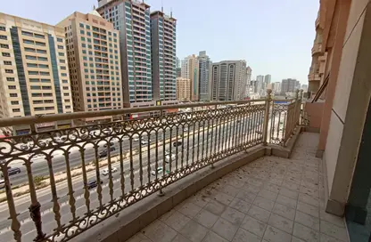 شقة - 3 غرف نوم - 3 حمامات للايجار في برج الندى - النهدة - الشارقة